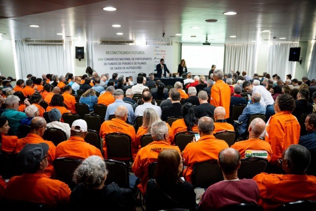 24º Congresso da Anapar repudia ataques contra a Previ