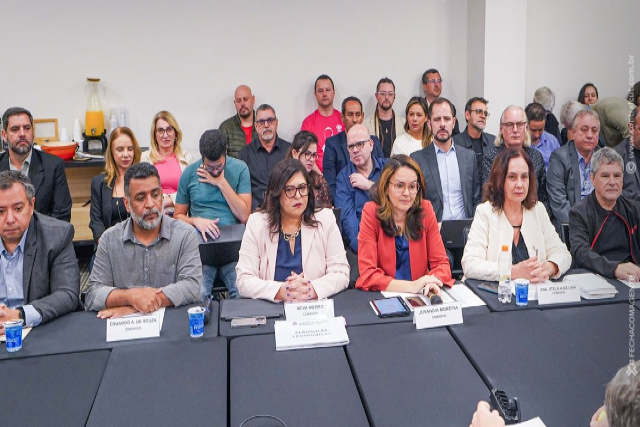 Lucros exorbitantes não impedem bancos de apresentarem propostas indecentes
