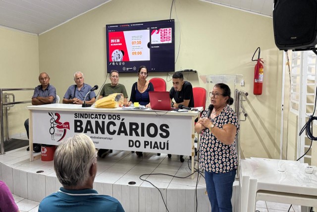 Comissão Eleitoral realiza treinamento com mesários e ajusta últimos detalhes para o pleito